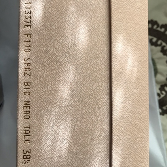 Prada Spectator Pumps - Picture 6 of 10